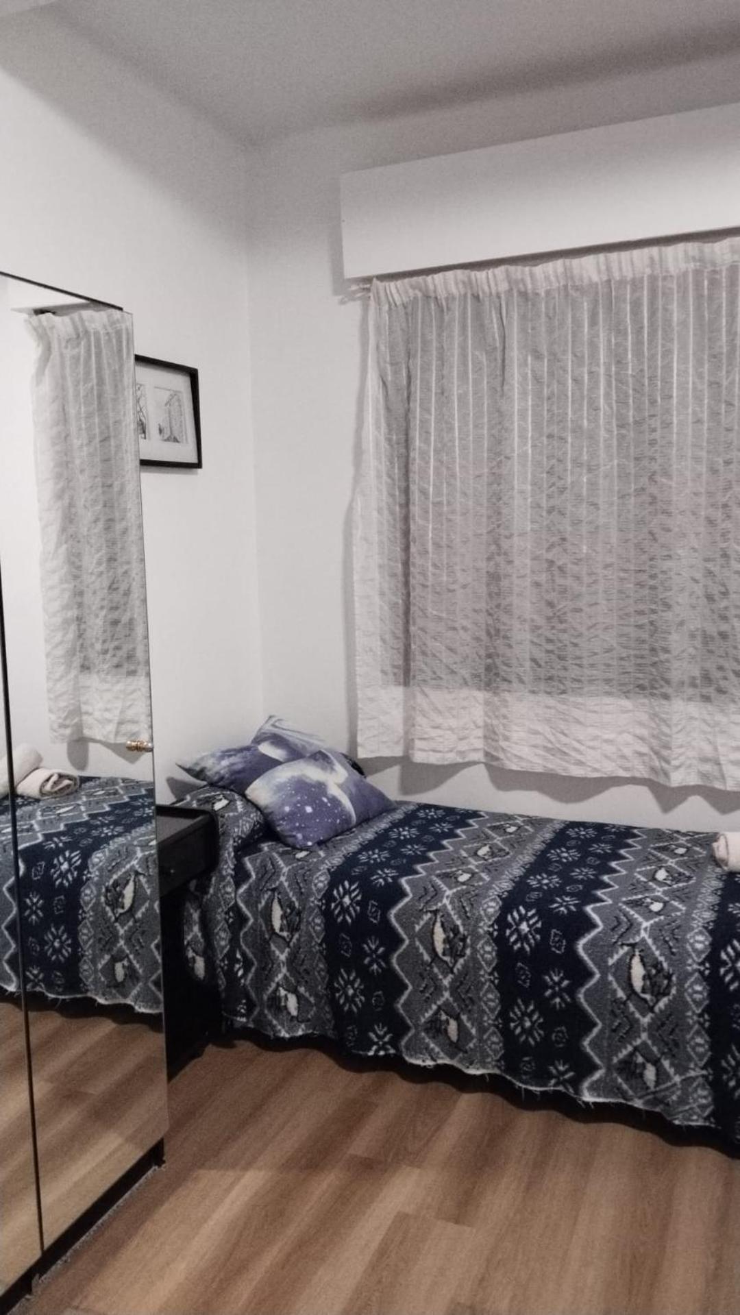 Apartamento Atico Soleado L'Hospitalet de Llobregat Exterior foto