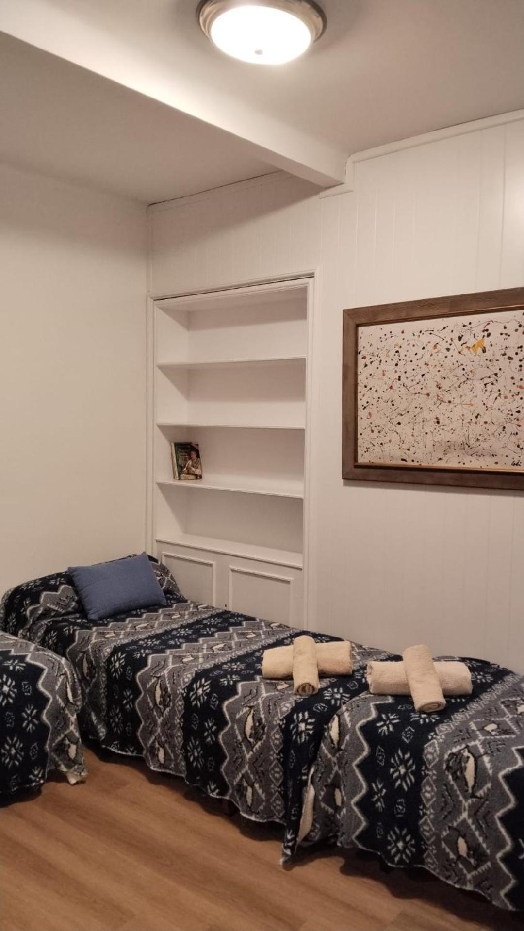 Apartamento Atico Soleado L'Hospitalet de Llobregat Exterior foto