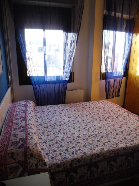 Apartamento Atico Soleado L'Hospitalet de Llobregat Exterior foto