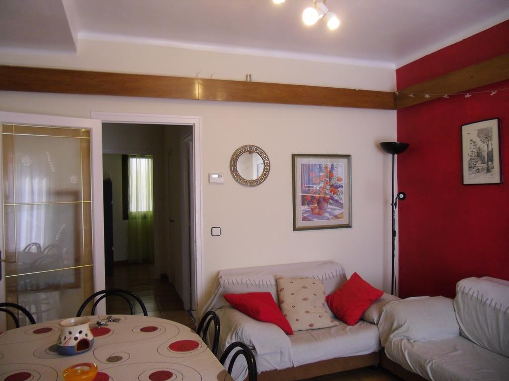 Apartamento Atico Soleado L'Hospitalet de Llobregat Exterior foto
