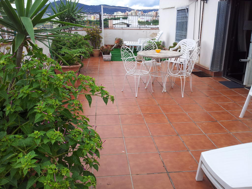 Apartamento Atico Soleado L'Hospitalet de Llobregat Habitación foto